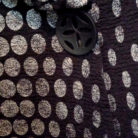 Woman's jacket - Picture 4 of 5